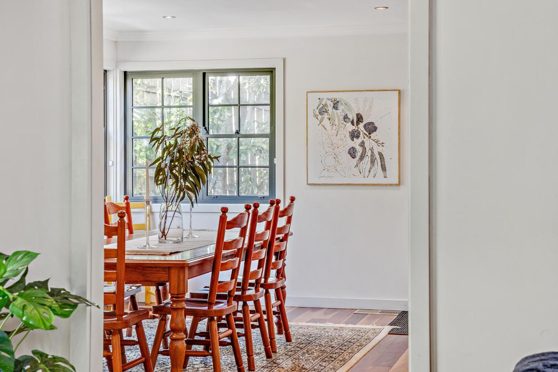 Whispering Pines Cottages Wentworth Falls Room photo